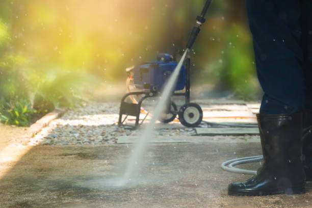 Best Pool Deck Cleaning  in Avodo Heights, CA